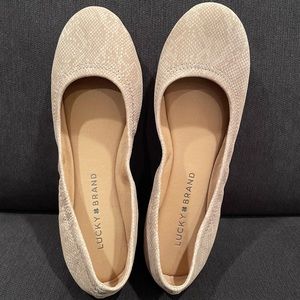 Lucky Brand Flats- Brand New